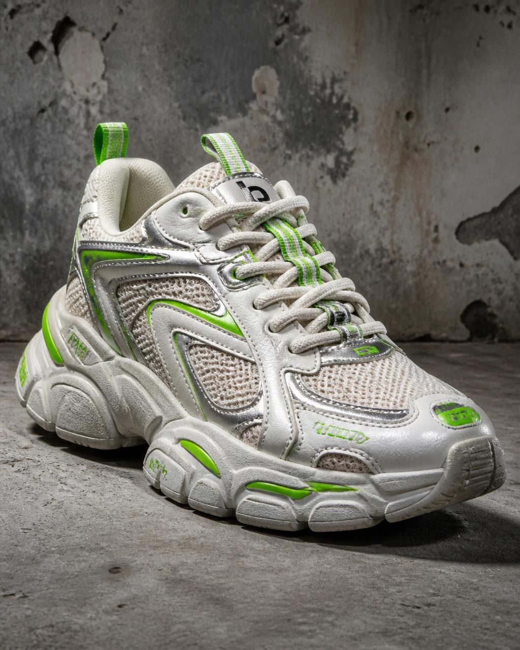 Chunky sneakers